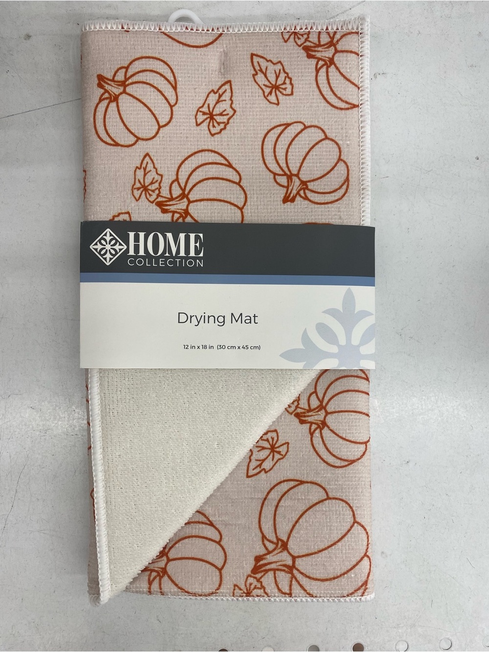 Home Collection White and Orange Pumpkin Pattern Bath Accessory